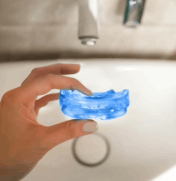 SleepZee Mouthpiece Customer ,Christine T.~Illinois USA